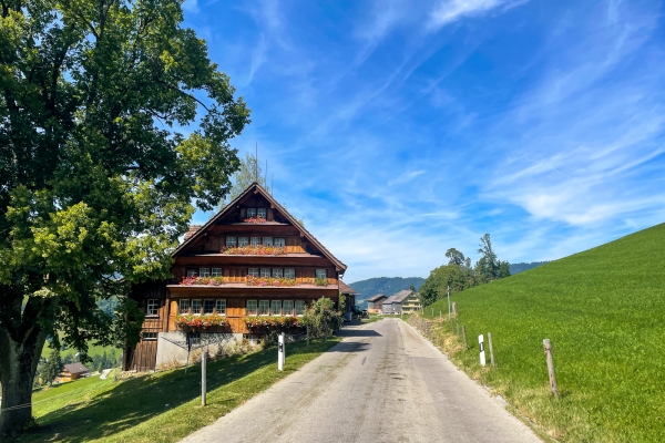 À travers le pays verdoyant d’Appenzell