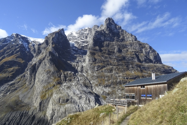 Zur Loge über dem Unteren Grindelwaldgletscher