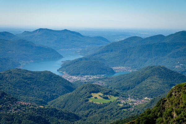 Selve castanili e una cresta nel Malcantone