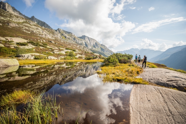 Randonnée autour du lac de Göscheneralp