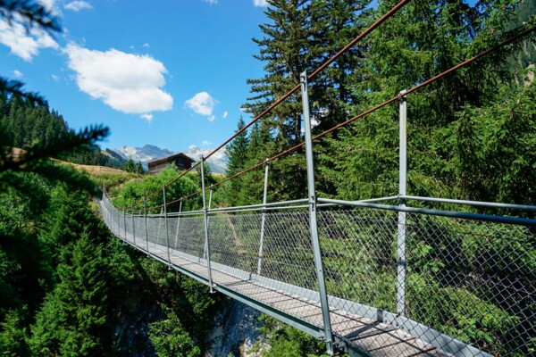 Auf preisgekröntem Weg durchs wilde Val Sumvitg