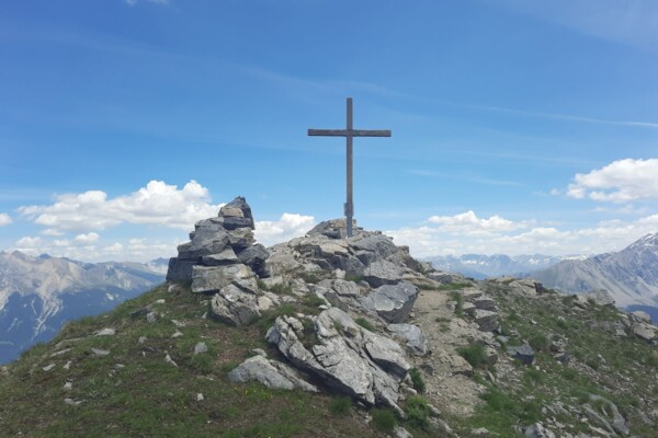 Piz Toissa – ascensiun da la tschima