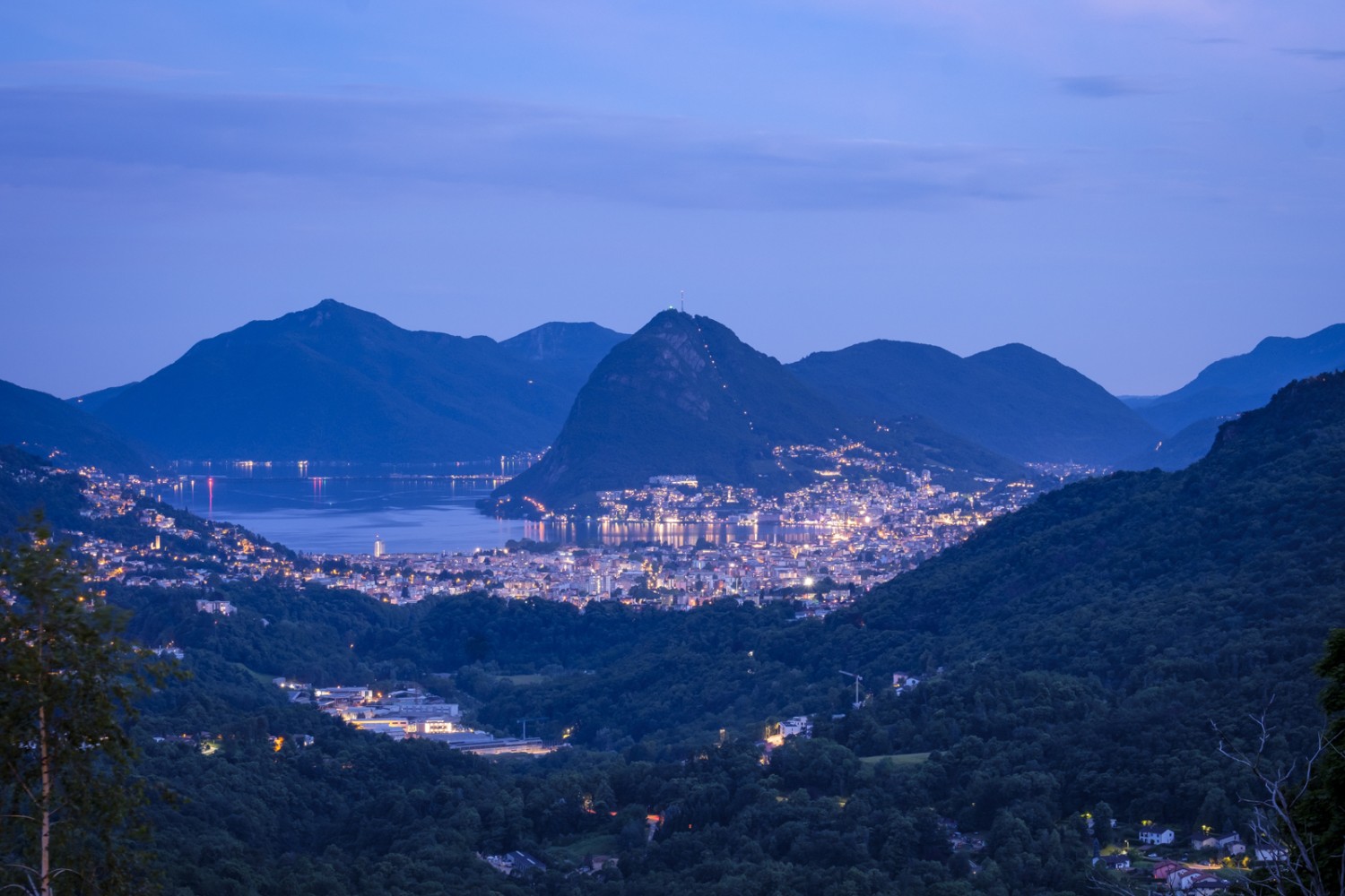 Vista su Lugano dalla Locanda del Giglio. Foto: Iris Kürschner