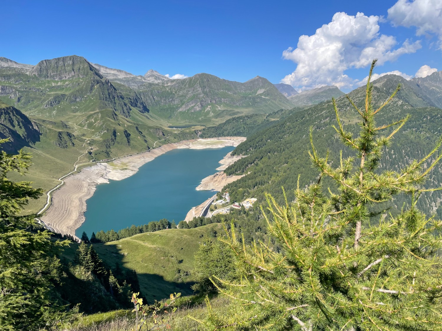 Vue sur le Lago Ritom. Photo: Rémy Kappeler