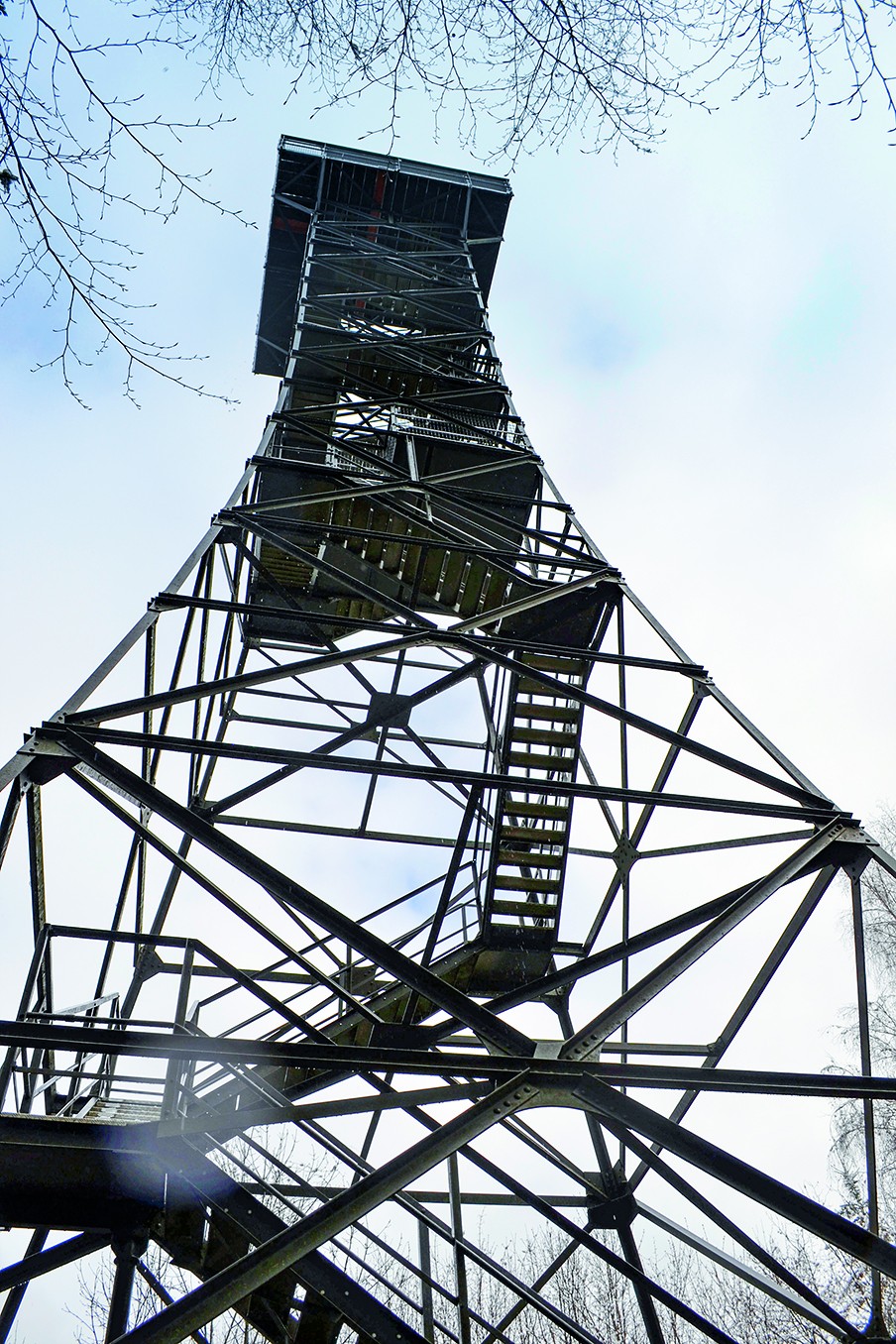 Der Stäälibuckturm wurde im Zweiten Weltkrieg als Fliegerbeobachtungsposten genutzt.