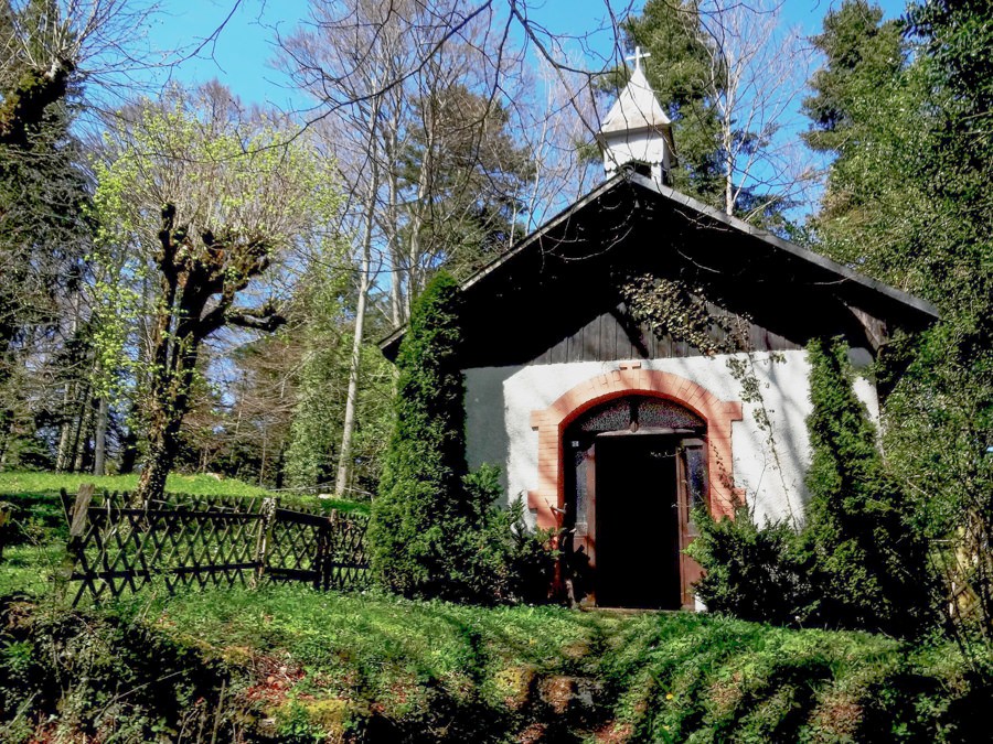 Bei der Vacherie Mouillard steht eine Kapelle.