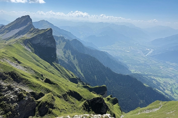 Aussichtsberg über dem Rheintal Vilan