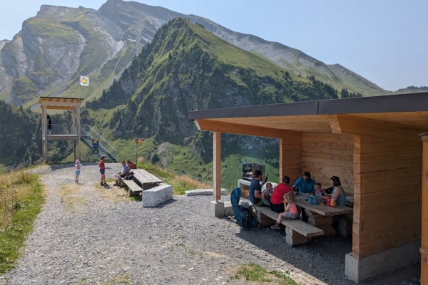 FAMILIENFREUNDLICHE WANDERUNG UM DEN KLEWENSTOCK