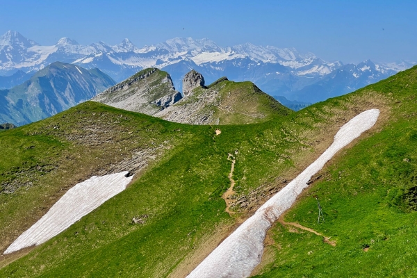 Wanderung über den Grat der Schratteflue