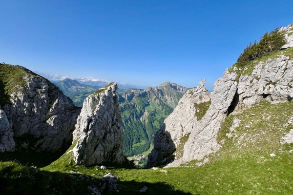 Wanderung über den Grat der Schratteflue