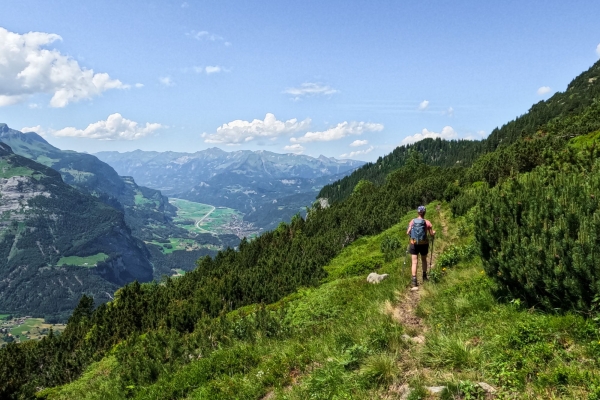 Aussichtsreiche Wanderung zum kristallklaren Wannisbortsee
