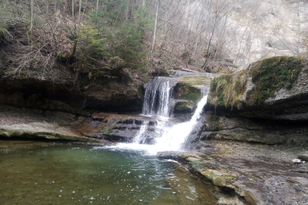 Gold im Bach: Wanderung durchs Chämptnertobel und seine Dörfer