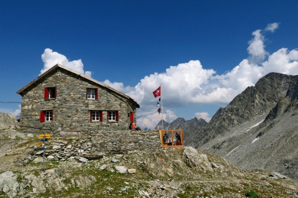 Von Sumvigt zur Cavardiras Hütte ins Maderanertal