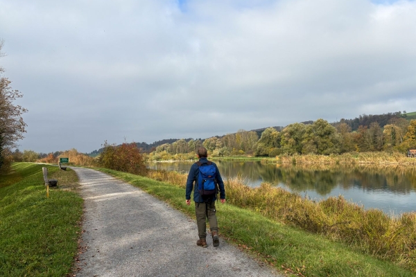 Vom Reussufer zum Erdmannlistei