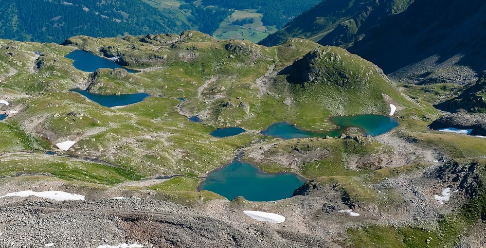 Die Seenplatte Macun im Nationalpark