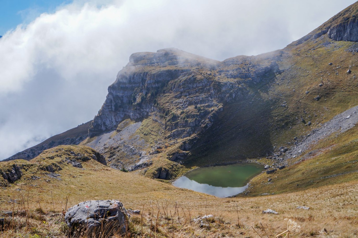 Au lac Segray, le plus gros de la montée est derrière soi.